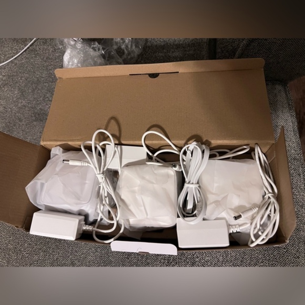 Meshforce WiFi Router/extenders with Ethernet Port